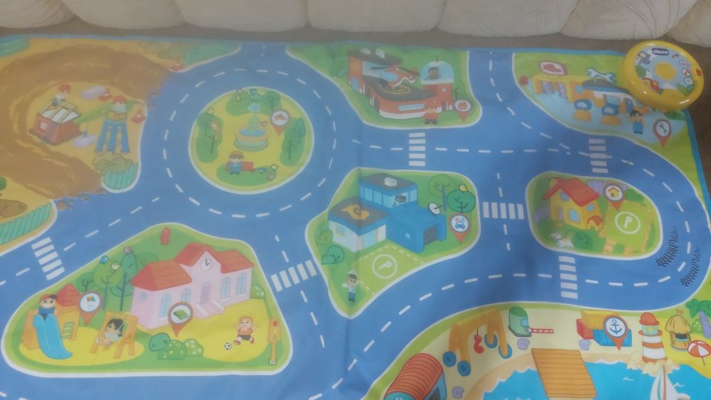 Sateluta muzicala bebe