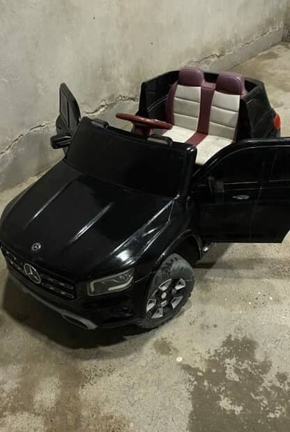 Detskiy electromobil