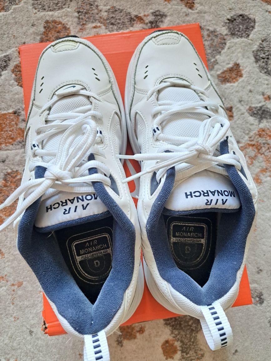 Nike Air Monarch спортни обувки, 43 номер