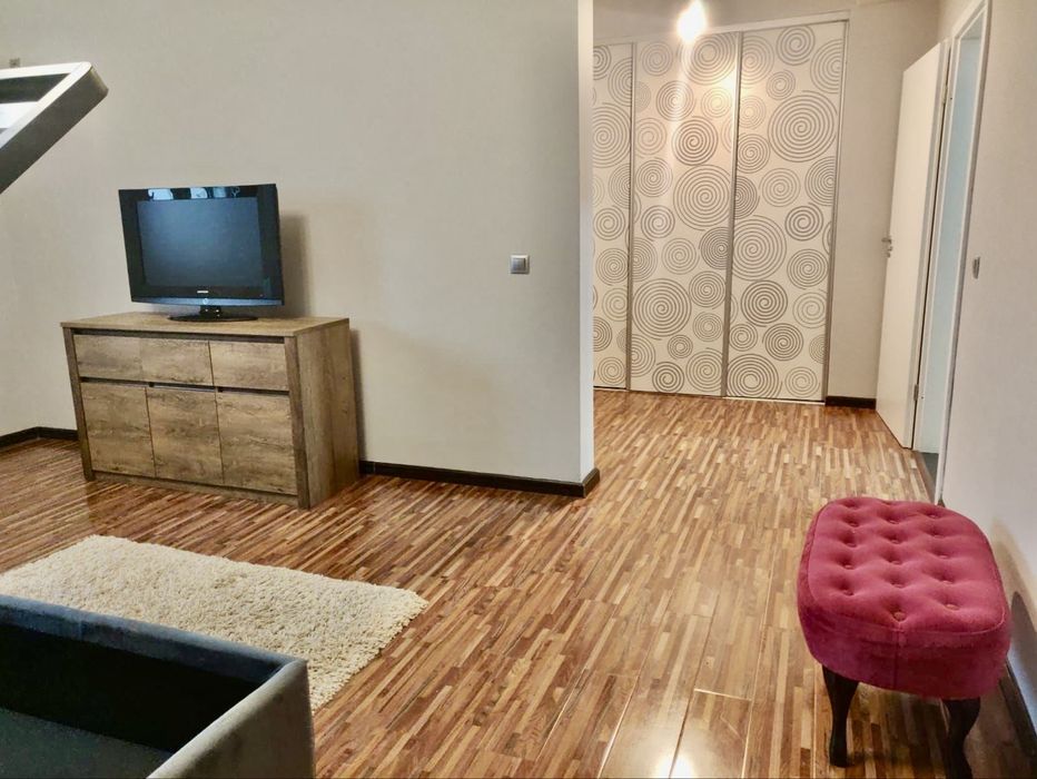 Apartament 3 camere, premium, 123 mp, zona 9 Mai, cu loc de parcare