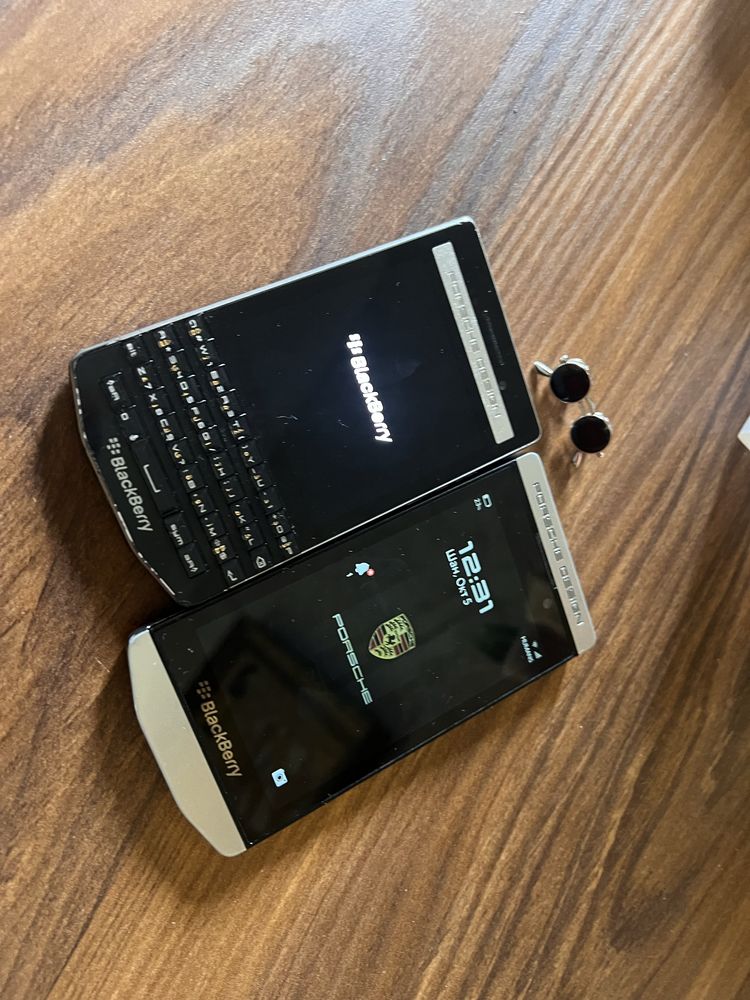 Blackberry Porsche design 9982 и 9983