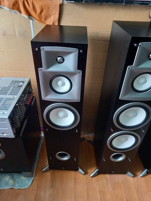 Yamaha  ns 8hx продам