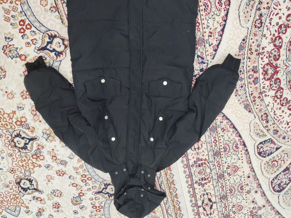 Продам куртку демисезонную