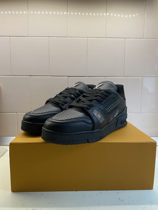 Louis Vuitton Trainer Luxury Black