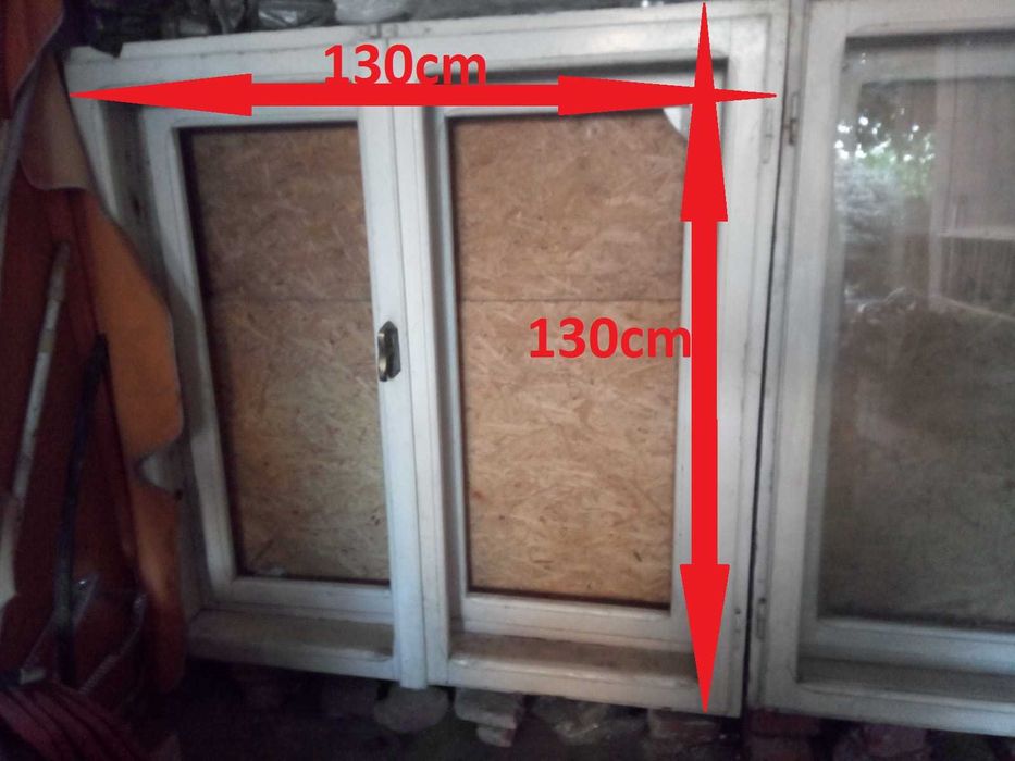 Ferestre din lemn masiv, 3 bucati (130x130 cm si 130x65 cm)