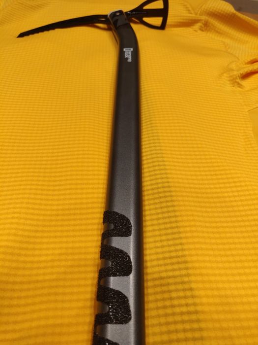 Piolet Singing Rock Wizard 55 cm – Nou, nefolosit