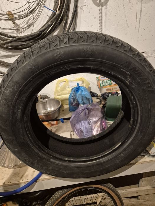 Продам шины в хорошем состояние