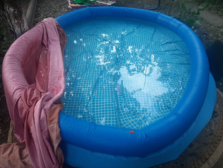 Piscina intex easy set