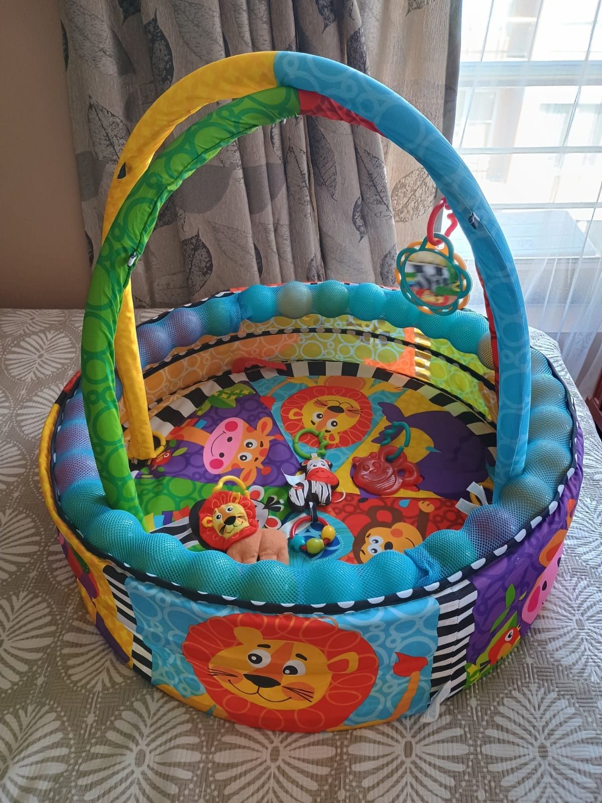 Активна гимнастика/басейн с топки Playgro