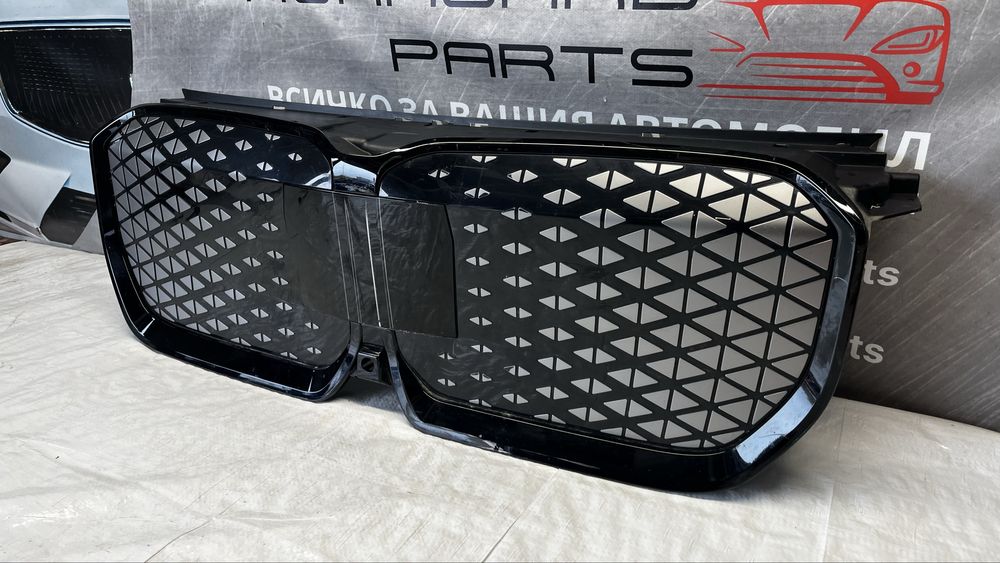 BMW X1 U11/U12 маска