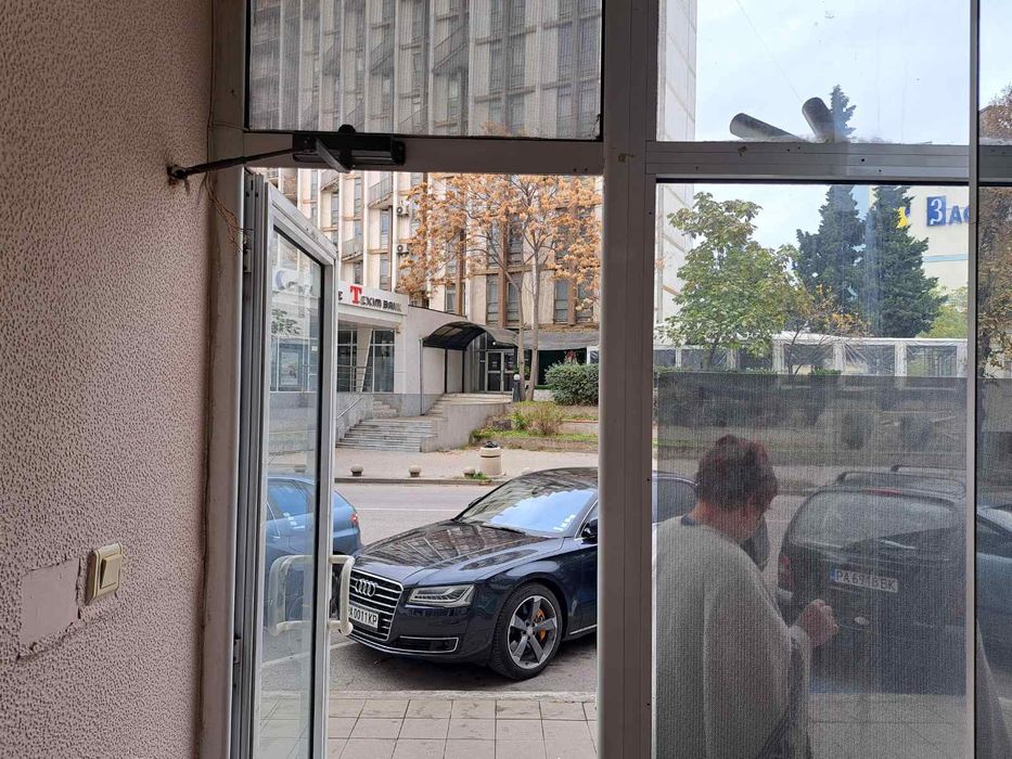 Дава под наем помещение