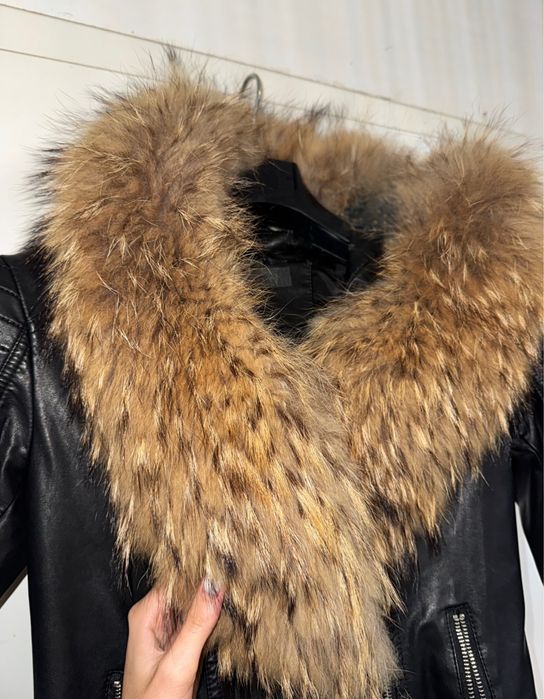 Geaca din piele cu blana detasabila