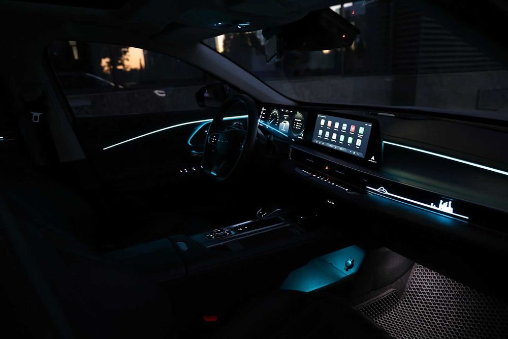 Arrizo 8 Hybrid янги бизнес седан