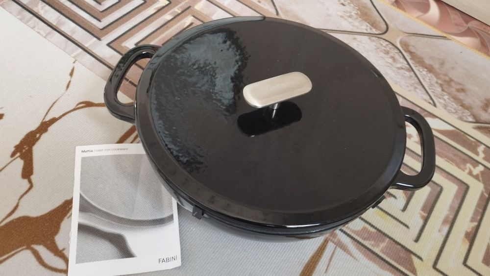 Сотейник чугунная