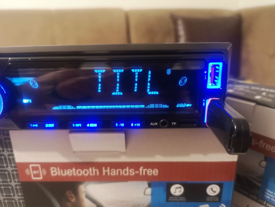 Качественно Авто радио с блутут (alpine sony pioneer jvc kenwood}