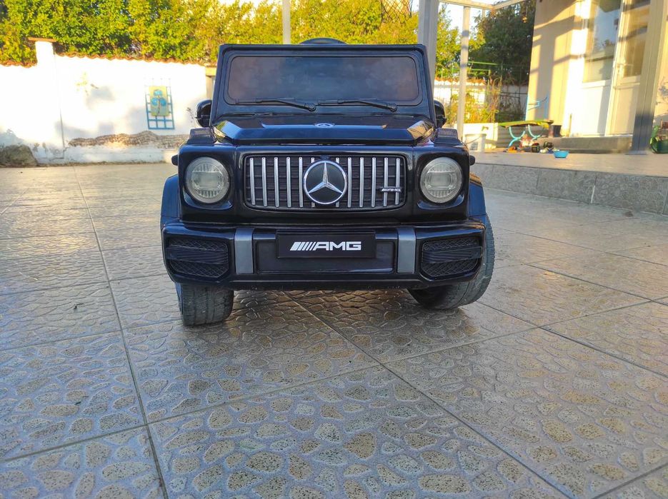 Акумулаторен джип,Мерцедес AMG