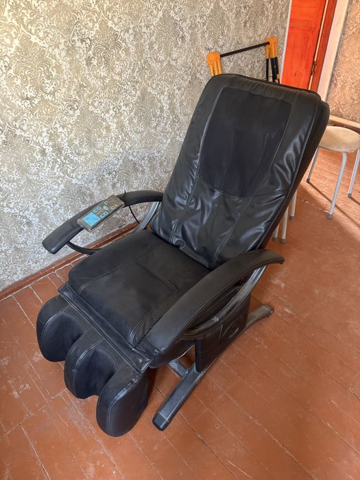 Массажное кресло