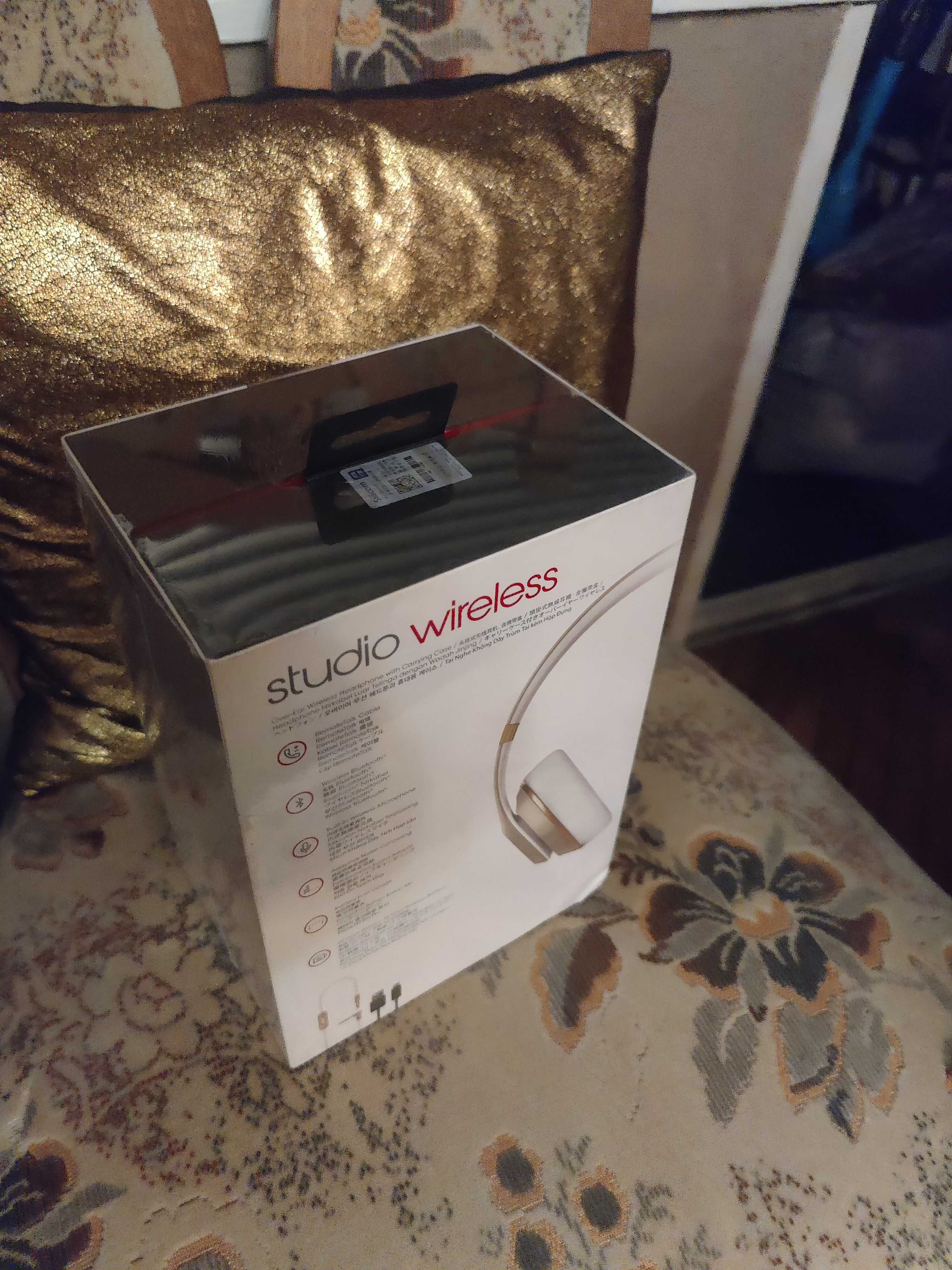 Beats Studio wireless Слушалки