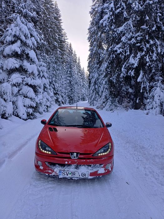 Se vinde Peugeot 206cc (furia roșie)