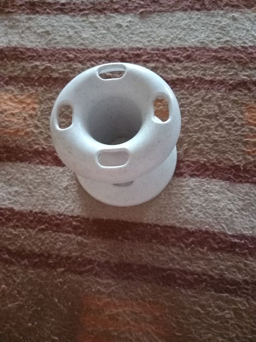 Suport  periuțe  de dinți