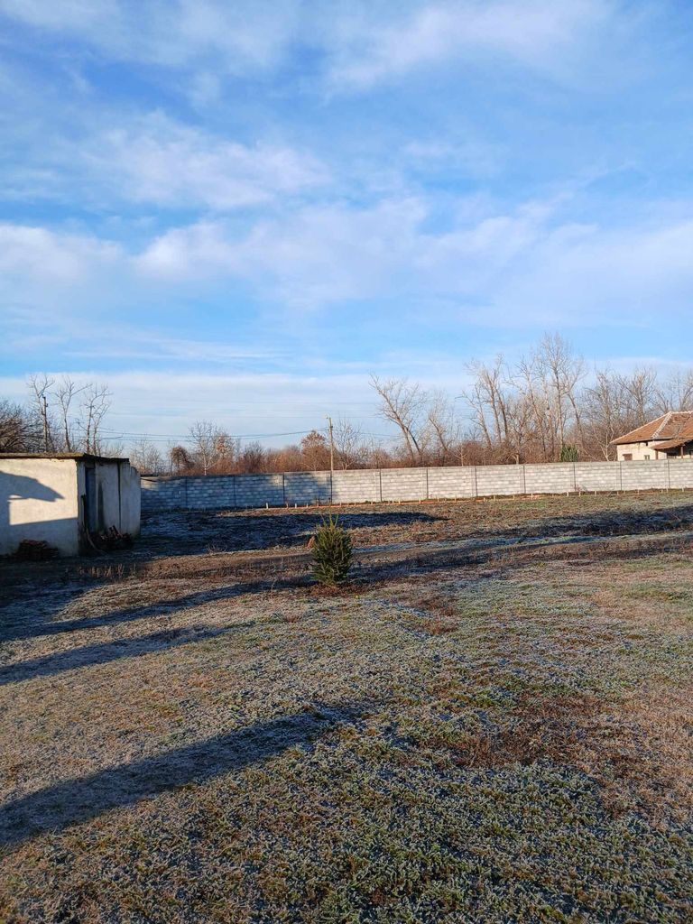 Продава се Къща в с. Ресен, Област Велико Търново - 100 кв.м за 322 €/кв.м - Снимка #4