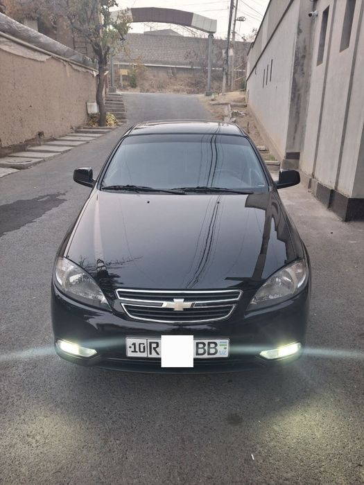 Продаю Gentra 2022 года