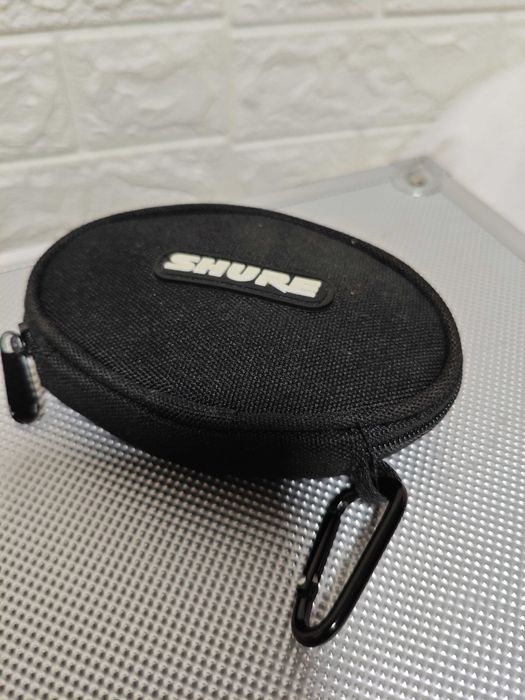 Caști in ear shure se 215