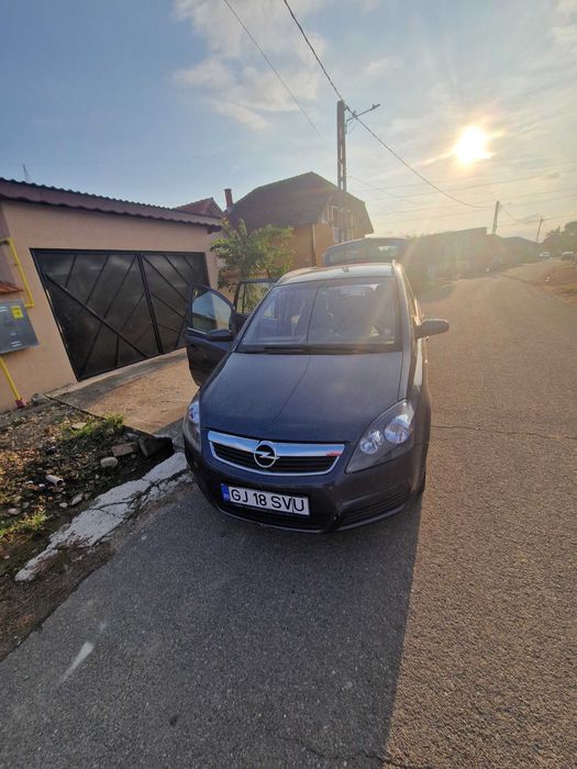 Vand Opel Zafira 2007, motor 1.9