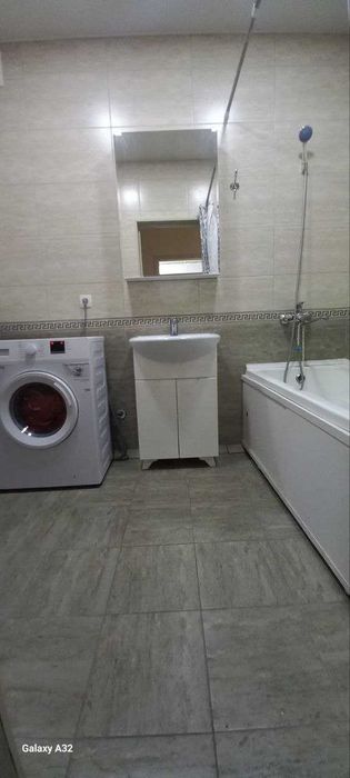 Продается квартира, 2/4/4 Дархан Новомосковская, с новым евроремонтом