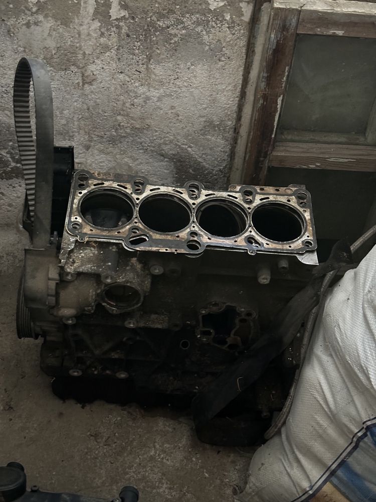 Passat B6 мотор