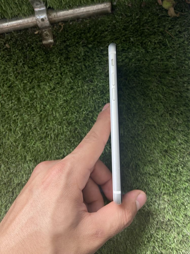 iphone se holati yahshi