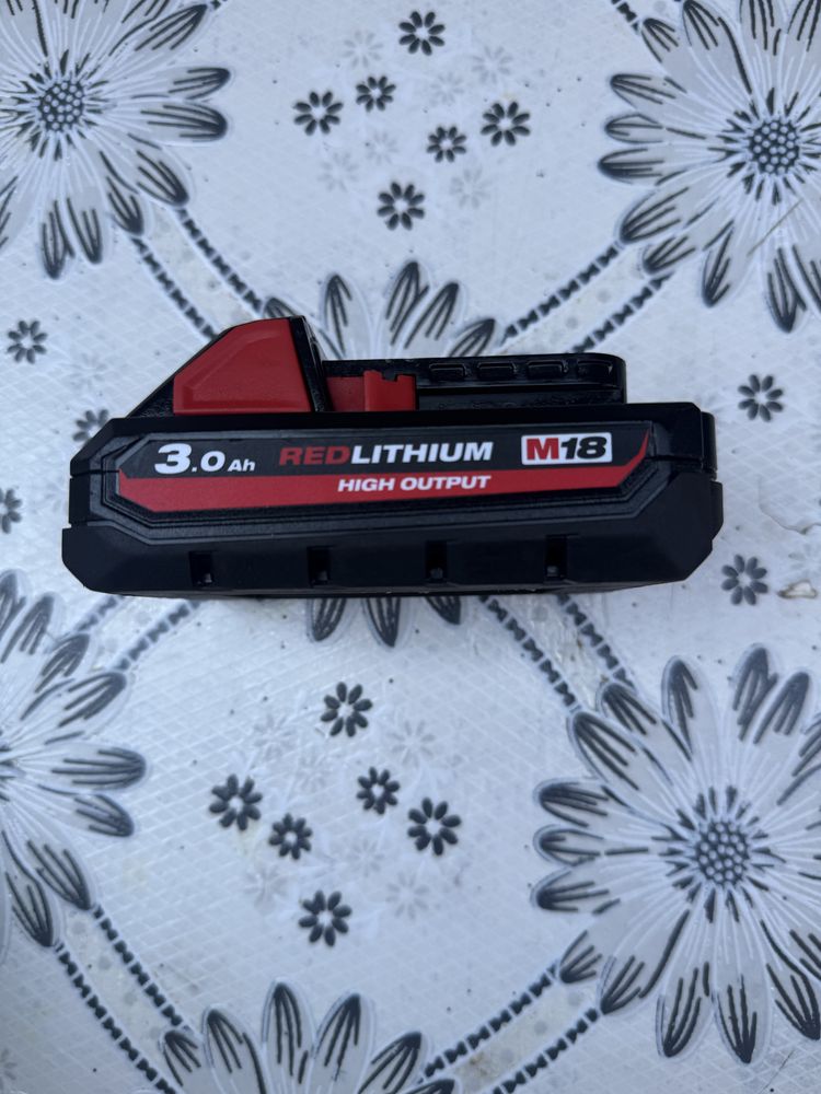 Акумулаторна Батерия Milwaukee M18HB3, 18V, 3.0 Ah Li-ion