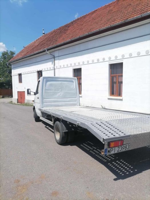 Mercédes Sprinter 413 Platforma