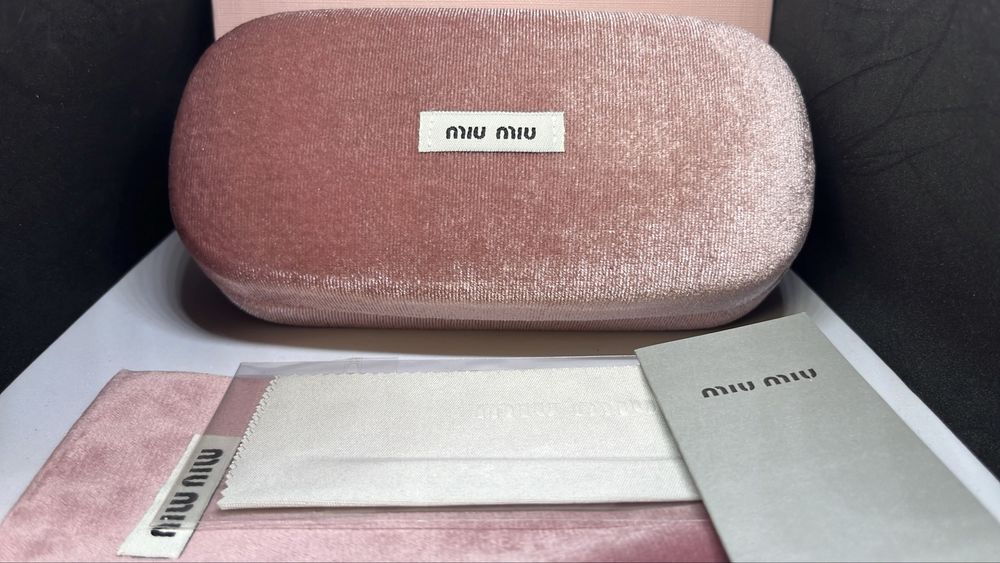 Слънчеви Очила Miu Miu