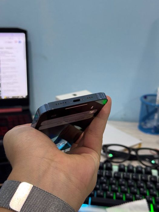 Iphone 13 pro ideall srocnho 475$