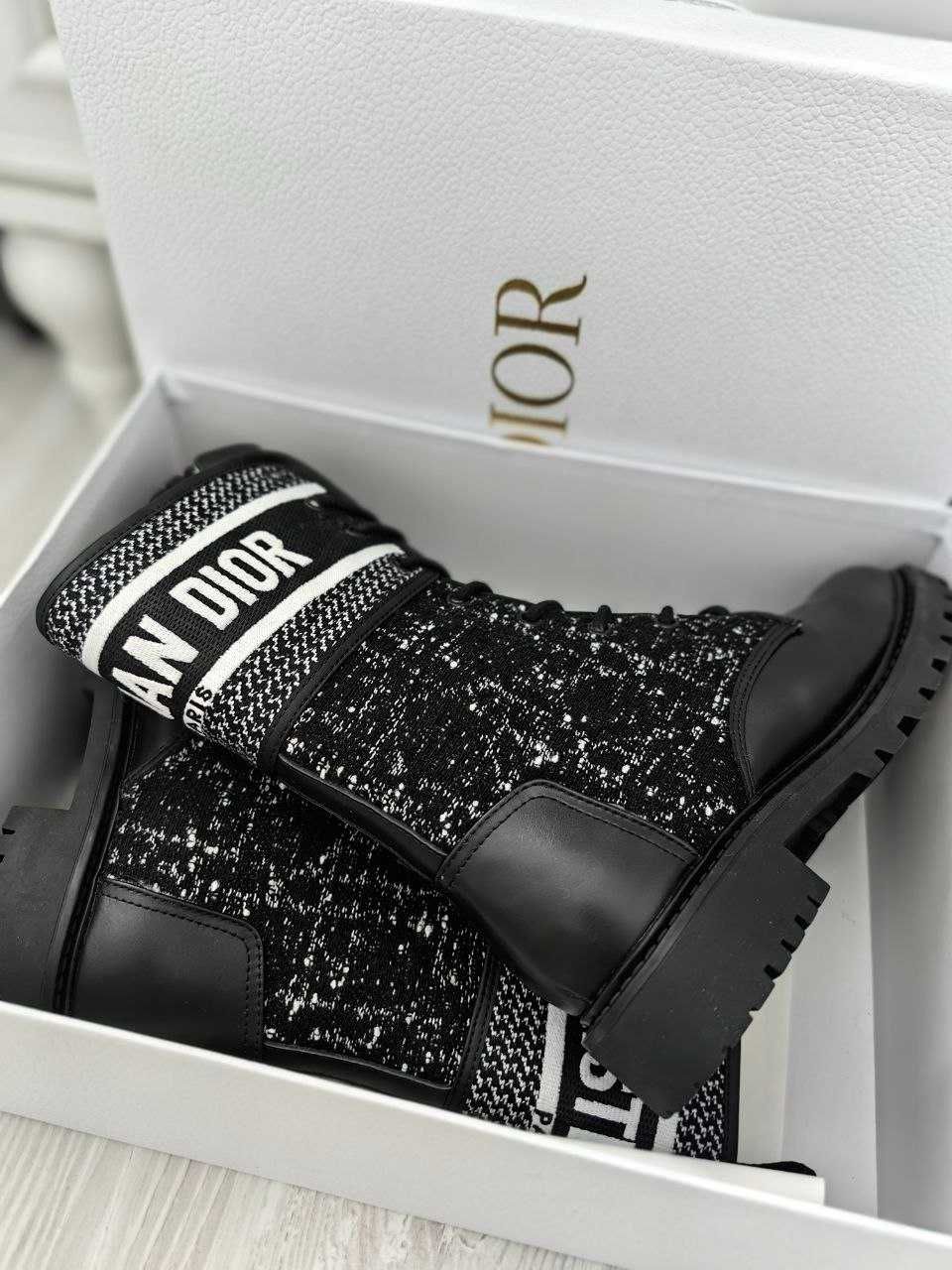 Зимни кожени ботуши DIOR