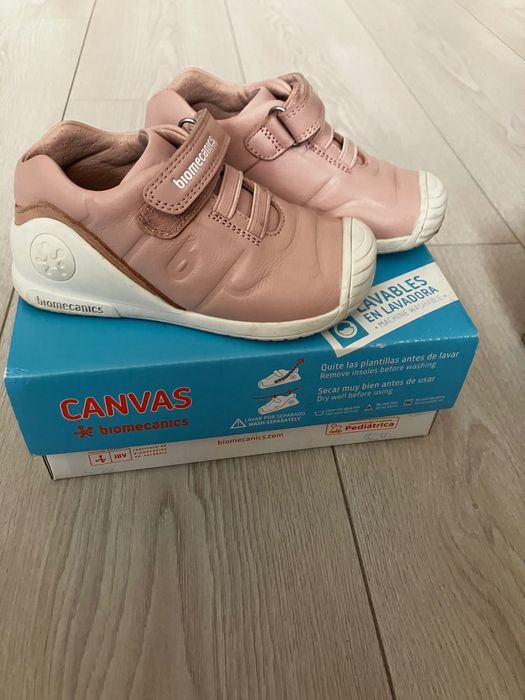 Biomecanics обувки за момиче