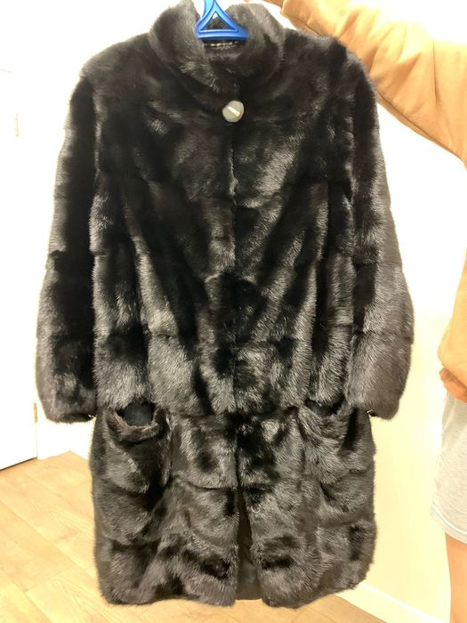 Продам  норковую шубу в хорошем состоянии