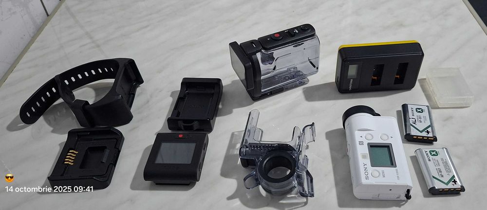 Action Cam 4K SONY FDR-X3000 cu Wi-Fi® şi GPS