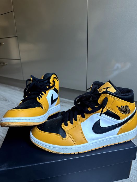 Обувки Nike Air Jordan 1