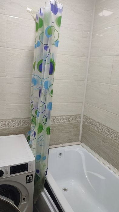 Чилонзор 20 да 2 хона 3 хона килинган уй арендага берилади