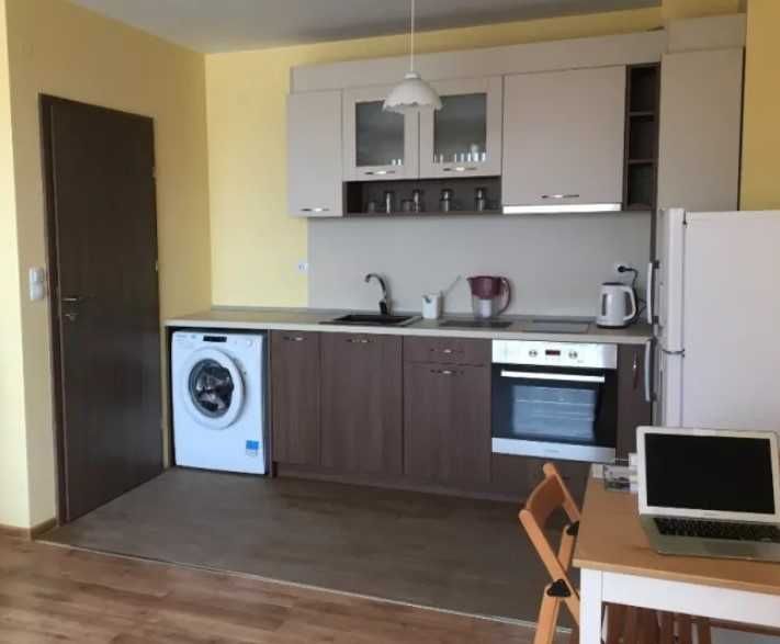 Дава се под наем Двустаен апартамент в Пловдив, Тракия - 65 кв.м за 239.7 € - Снимка #1