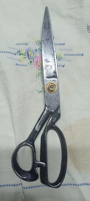 Foarfeca veche,fabricatia Japonia,stantata