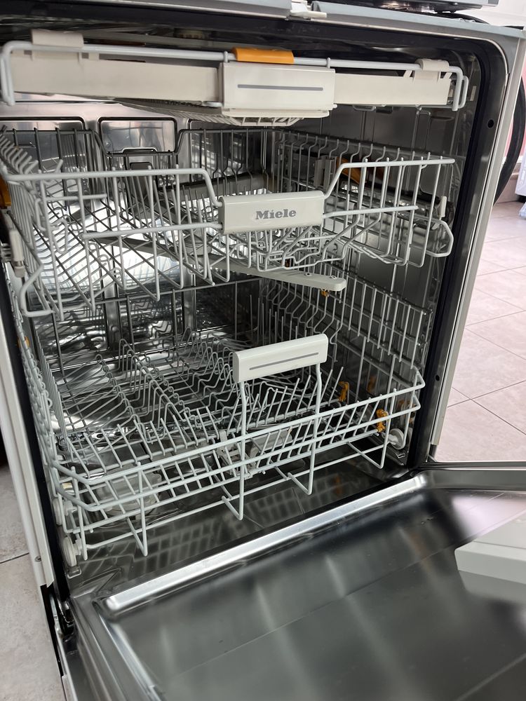 Miele G 6300 sci свободностояща миялна /AutoOpen/24 мес гаранция