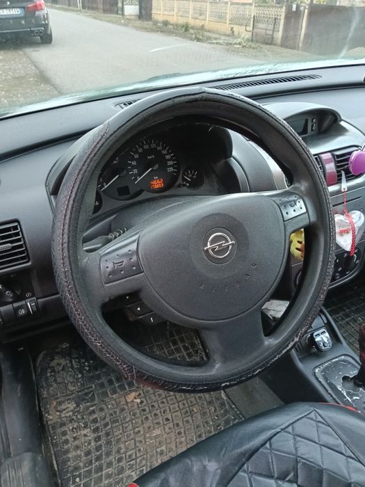 Vând Opel Corsa C