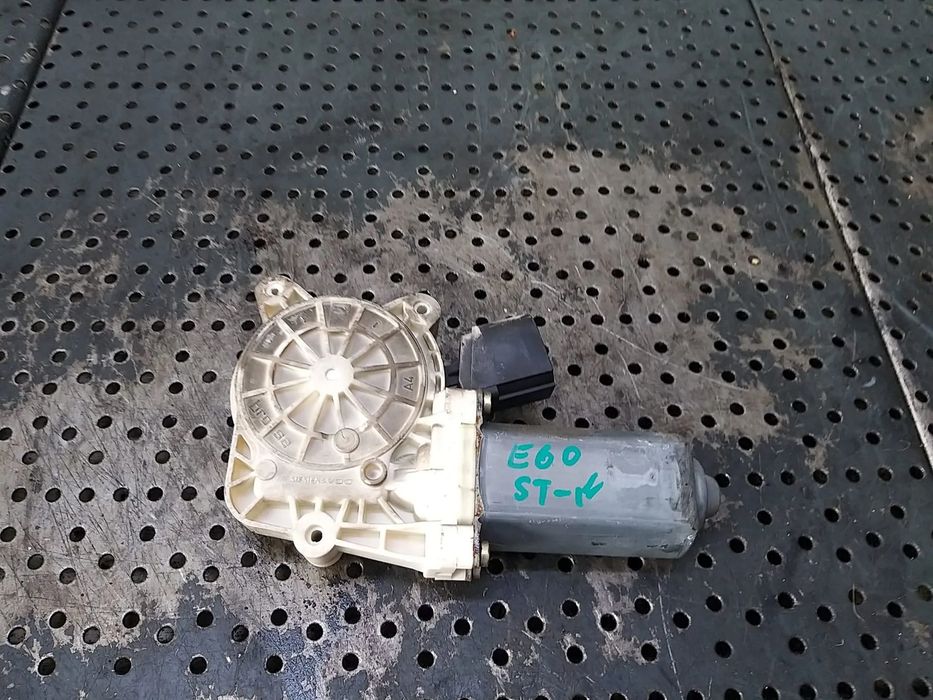 Motoras macara stanga fata bmw seria 5 e60 994442102 7746005402 6922267