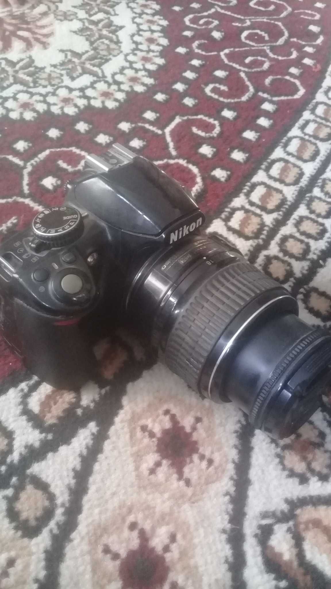 Nikon d3100 sotiladi