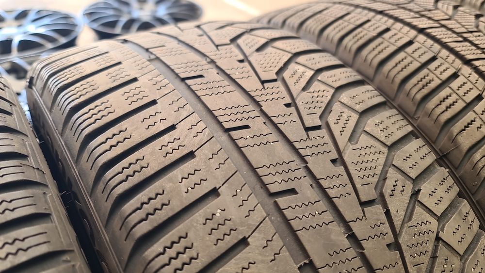 225 40 18 Hankook 2020 4 anvelope iarna