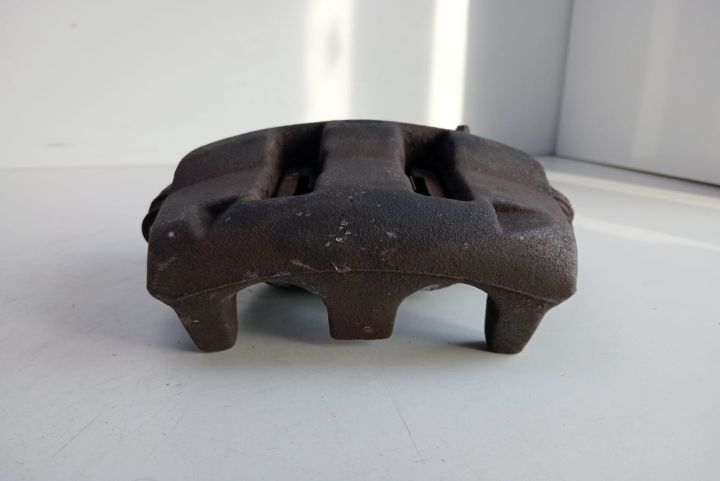 Etrier  frana stanga fata 1270669548 Opel Movano A seria