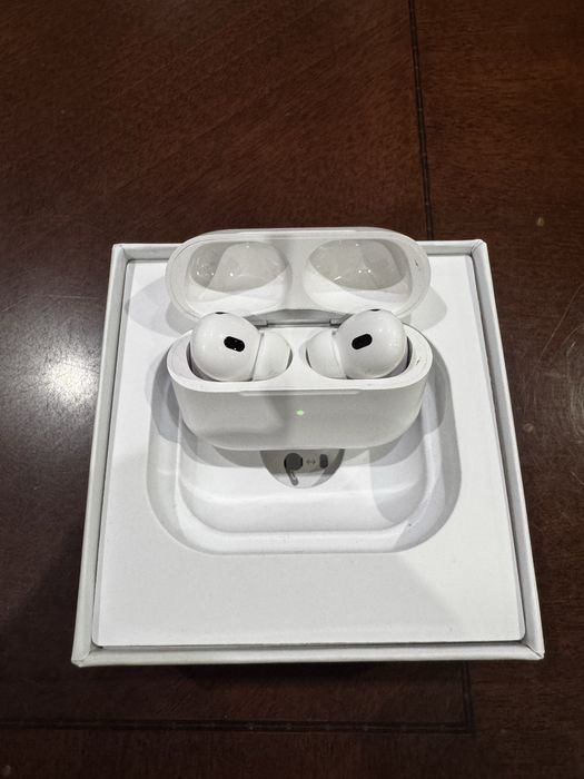 Airpods Pro Gen 2 cu magsafe